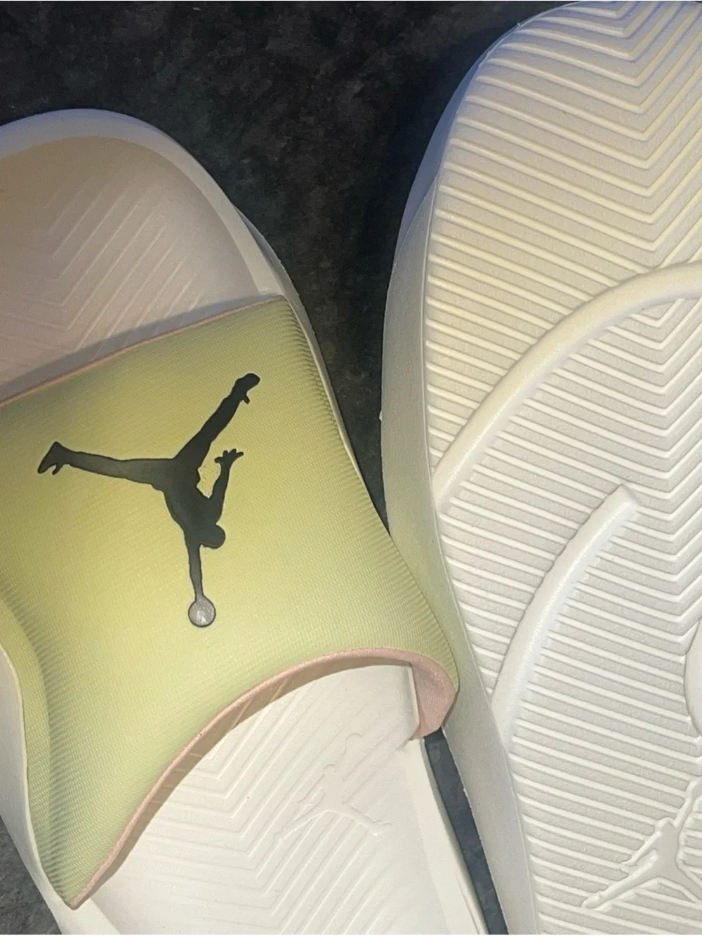 Jordan Franchise Slides MENS SZ  12 Luminous Green/Sail/Crimson Tint NEW IN BOX